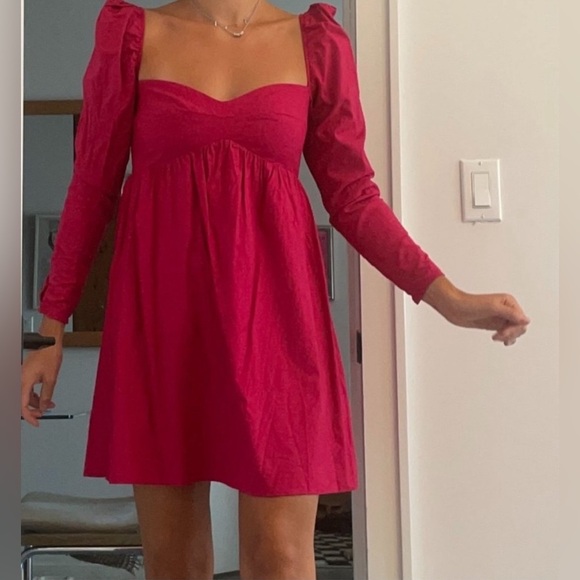 NWOT - Reformation Kenzi Dress in Rhubarb - Size 2 - Picture 6 of 6